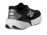 New Balance FuelCell Propel V5, Zapatillas Deportivas Hombre, Negro, 44 EU