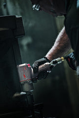 Ingersoll-Rand 2235QXPA Llave de impacto neumática de composite de 1/2 pulg. con silenciador, de 8.500 r.p.m., 1 unidad
