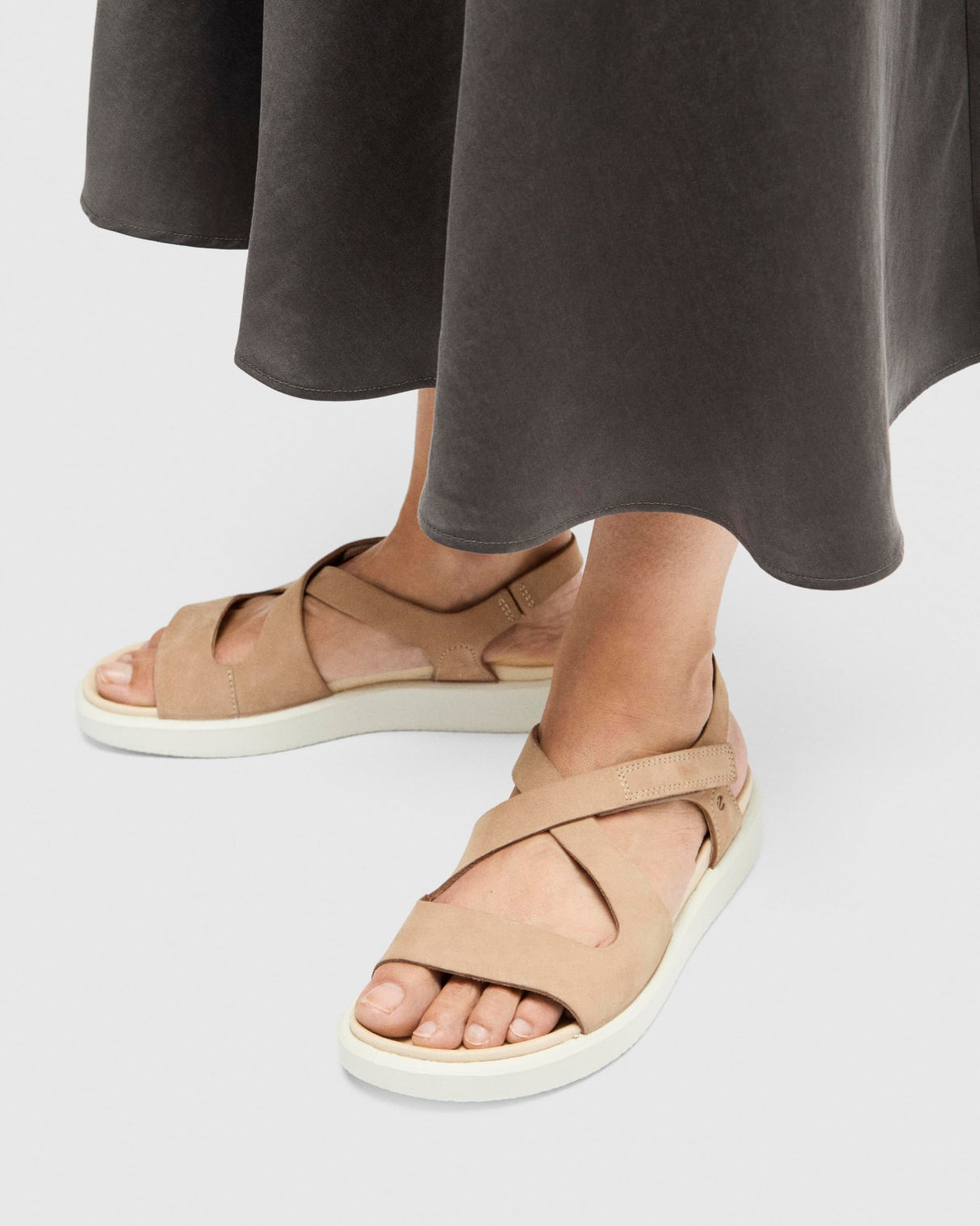 ECCO Flowt W, Sandalia Mujer, Color Carne, 39 EU