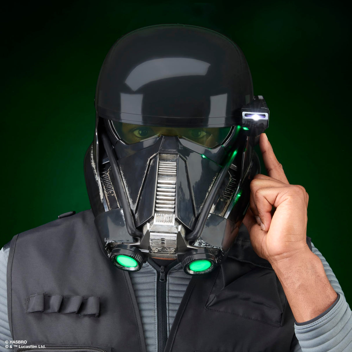Star Wars The Black Series, Casco electrónico premium de Imperial Death Trooper, Artículo para juego de rol de adultos