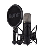 RØDE NT1 5a generación el micrófono con Condensador y Gran diafragma, Salidas XLR y USB, Soporte antivibraciones y Filtro antipop para grabación Vocal, producción Musical y de podcasts (Negro)
