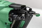 HiKOKI Clavo con batería de 34° - 18 V, 32 – 65 mm, 15 calibres, compacto, ligero, potente, luz LED, motor sin escobillas, accionamiento por resorte neumático, incluye 2 baterías de 18 V/2 Ah +