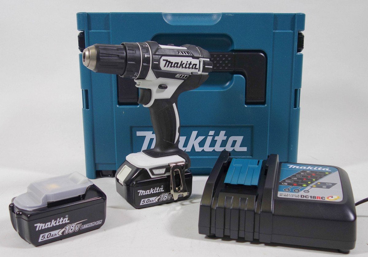 Makita DHP482RTWJ Taladro de impacto, 2 baterías de iones de litio, 18 V, 5 Ah, caja Makpac