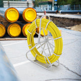 VEVOR Cinta de Fibra de Vidrio Cable de 150 m Diámetro de 7,9 mm Aguja Extractora de Cable Eléctrico Carrete de Conducto Soporte de Acero 3 Cabezas Extractoras para Conducto No Conductor de Pared