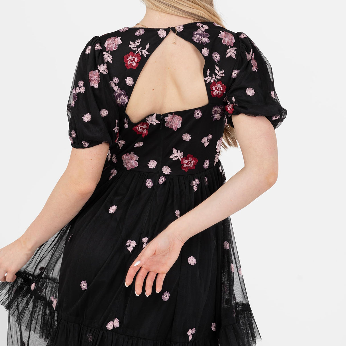 Women's Maxi Dress Ladies V-Neck Short Puff Sleeve Floral Embroidered Tiered Ruffle Tulle A-Line Keyhole Back Evening, Negro 40