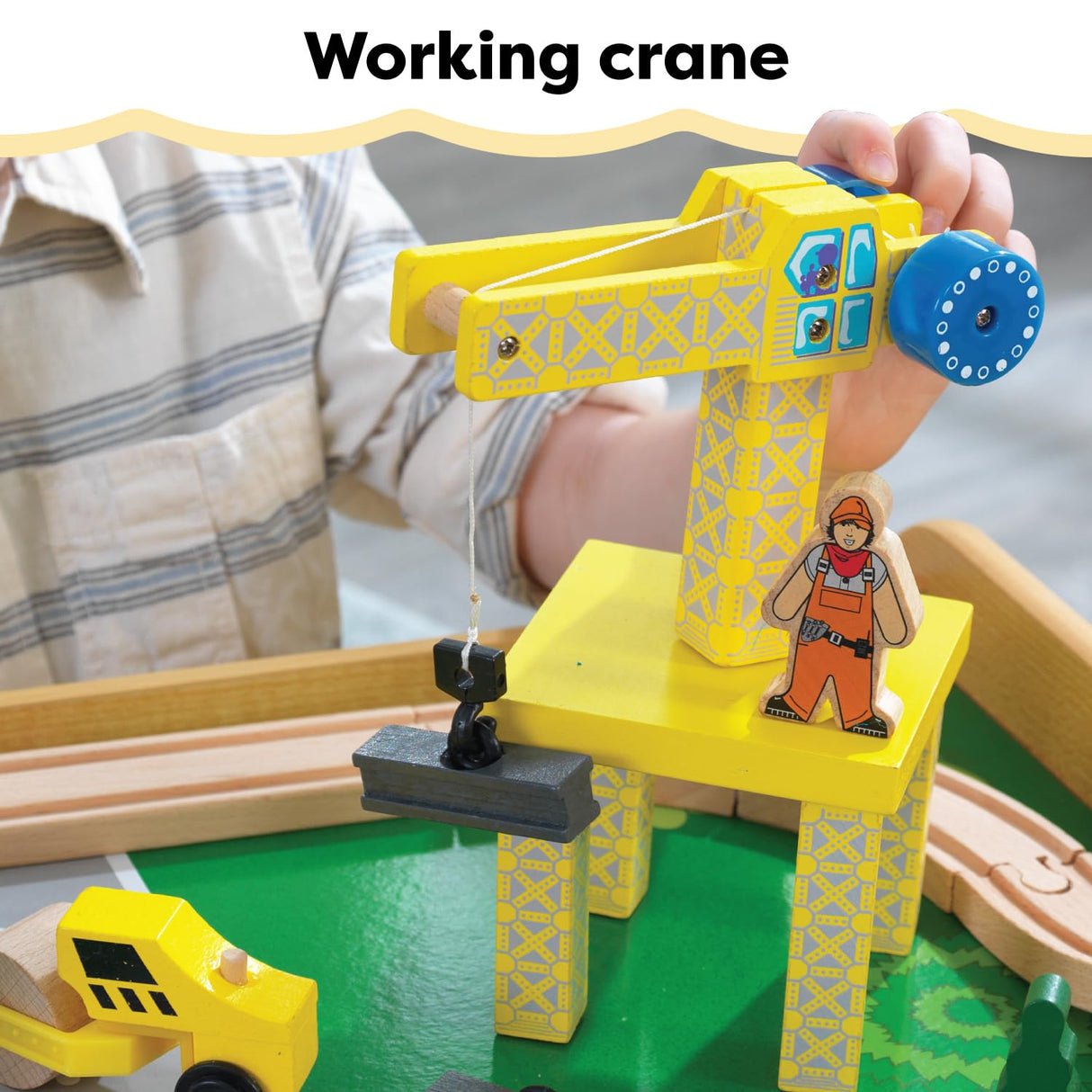 KidKraft Juego de Tren y Mesa de Madera Waterfall Mountain con Cajas de Almacenamiento, Circuito de ferroviarias con Coches, helicóptero y avión de Juguete niños 3+ años (17850)