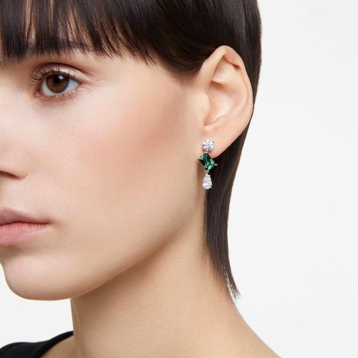 Swarovski Pendientes Mesmera, Tallas mixtas, Verdes, Baño de rodio