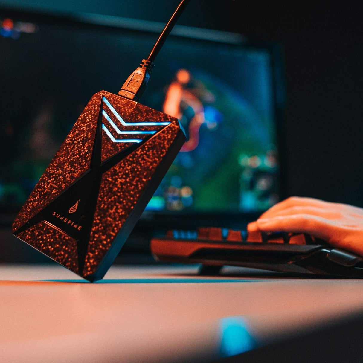 Surefire Hard Drive 2.5 Gaming I 2 TB I Negro I Disco Duro Externo I Adaptador USB-C I Windows & MacOSx I iluminación LED RGB I hasta 140MB/s I PC & Playstation & Xbox I Powered by Verbatim