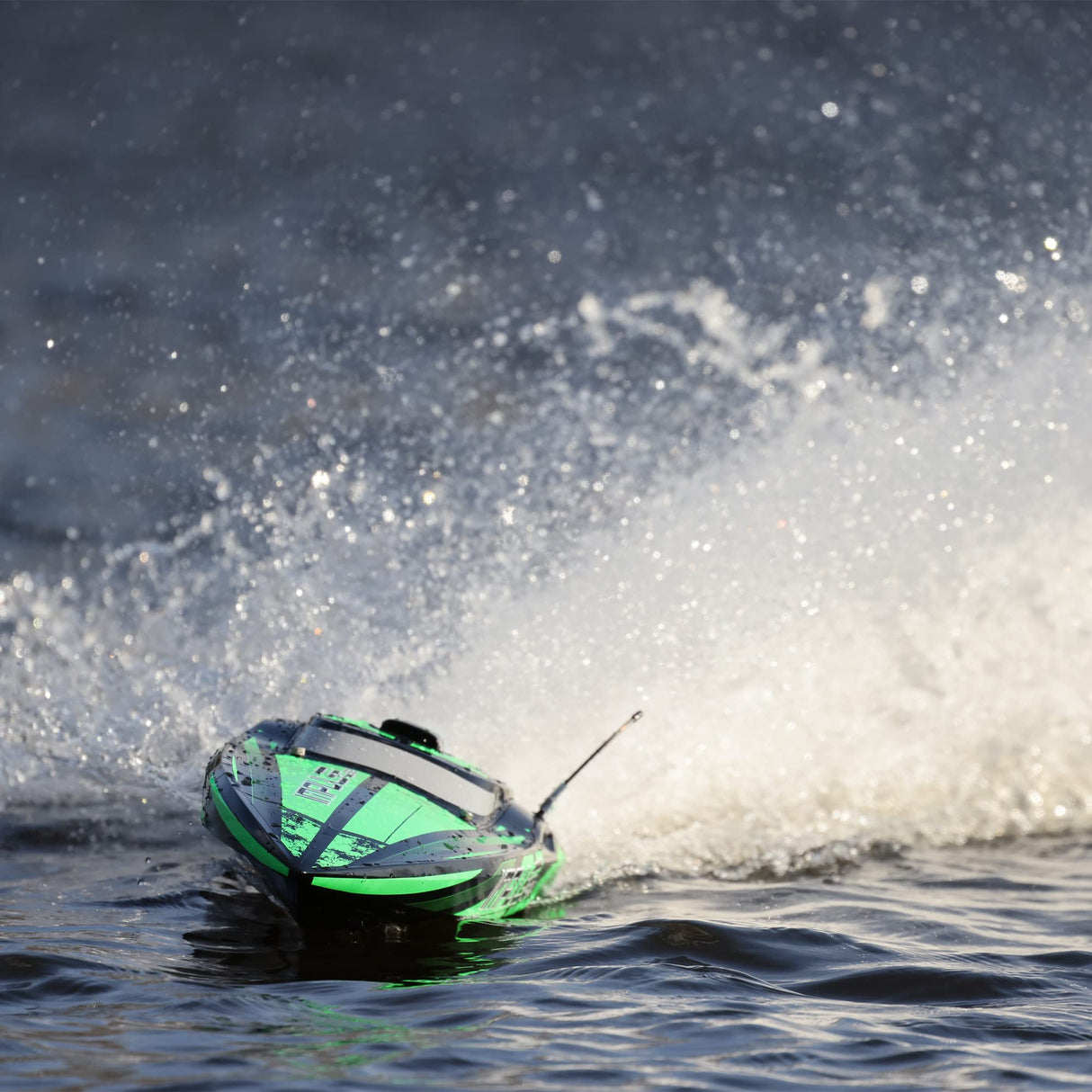 Pro Boat Impulse 32" sin escobillas Deep-V RTR con Smart Black/Green