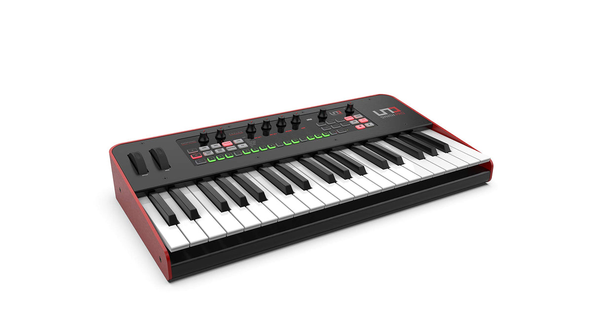 IK Multimedia - UNO Synth Pro