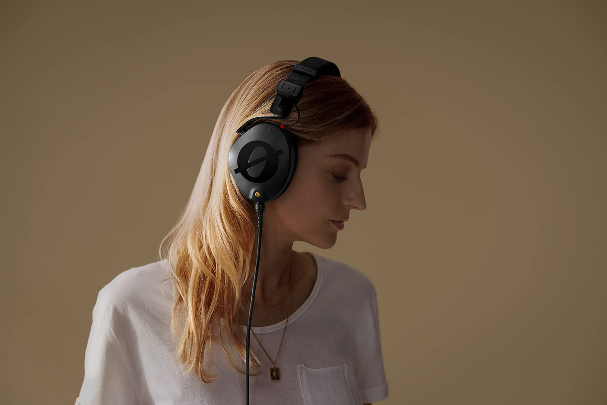 RØDE NTH-100 Auriculares over-ear profesionales RØDE NTH-100 para creación de contenido, producción musical, mezcla y edición de audio, podcasting, grabación en exteriores (negros)