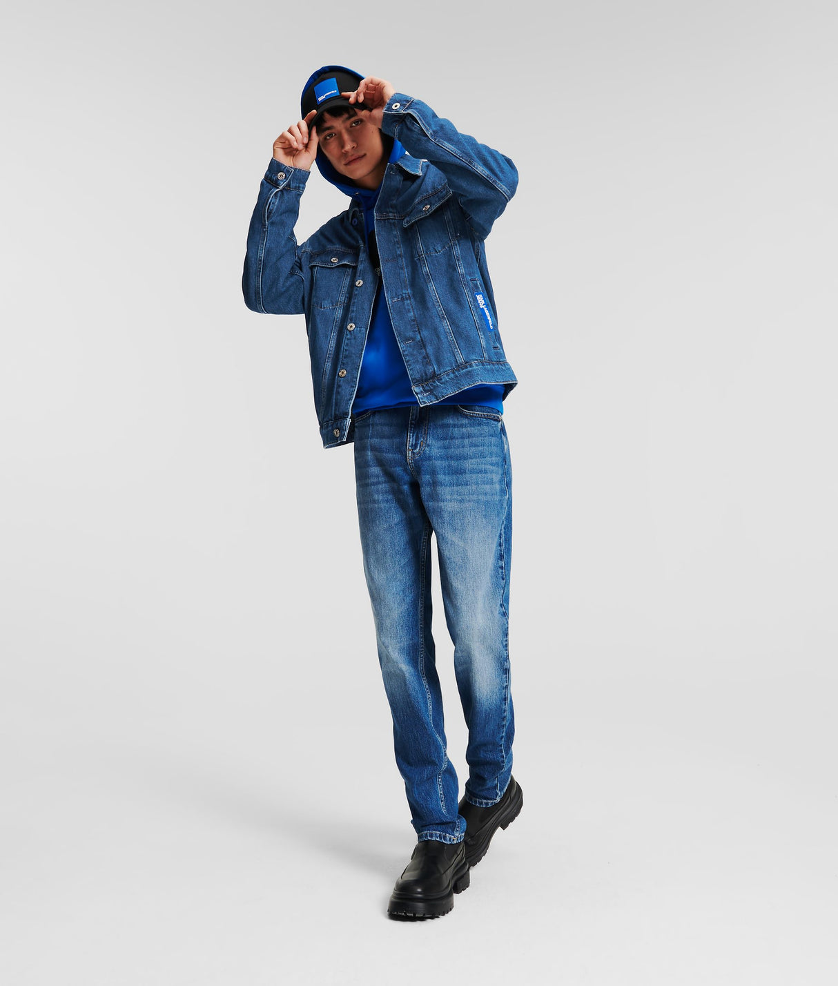 KARL LAGERFELD JEANS, Hombre, Sudadera Con Capucha Y Logo, Ajuste Regular, Negro, L