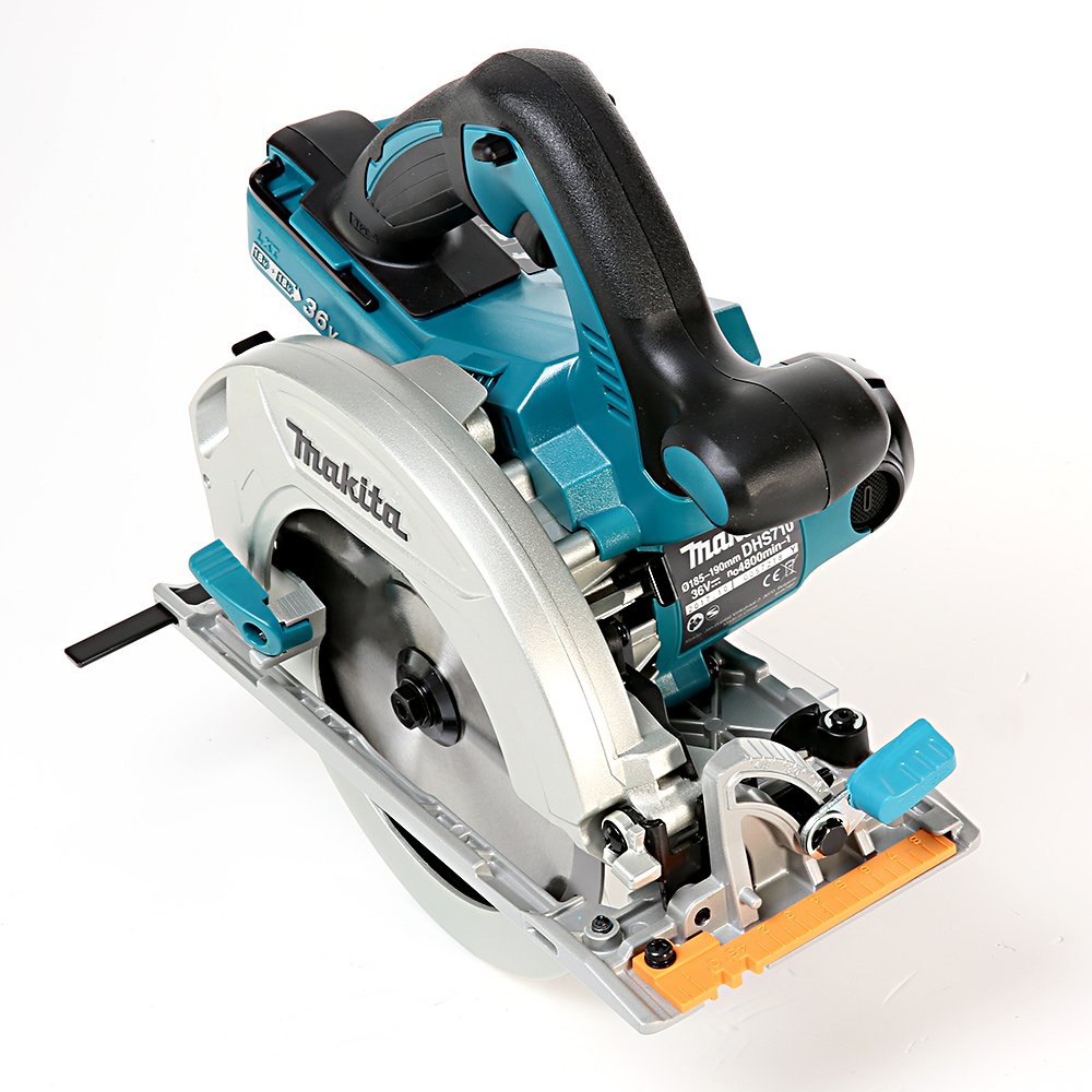 Makita DHS710ZJ Sierra circular
