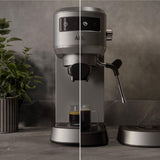 AEG Cafetera Espresso Compacta EC6-1-6ST, 15 Bares, Café Molido y Monodosis, Pantalla Táctil, Espumador de Leche, Depósito 1L, Apagado Automático, Inox