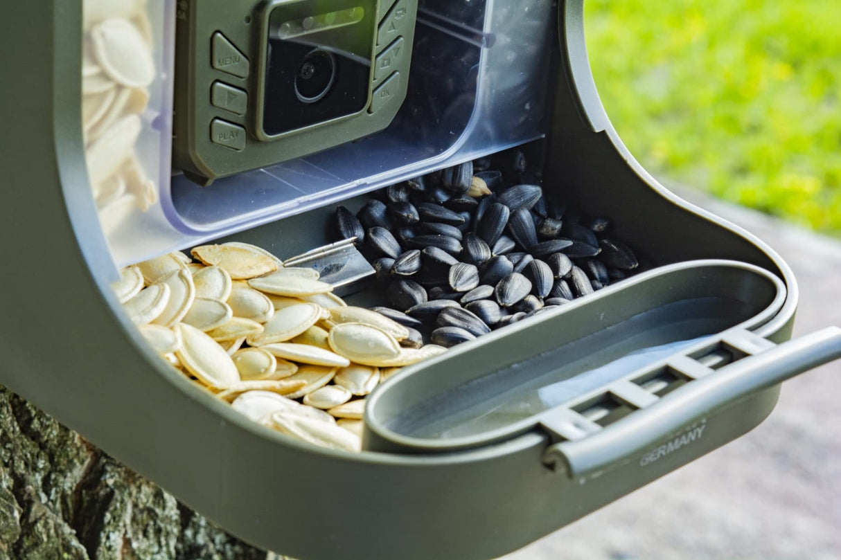 Technaxx Estación de la cámara del alimentador del pájaro de Technaxx con el convite Que cuelga, Caja de 150 g para el alimento y - resolución Video de FullHD - Kit versátil de la instalación TX-165