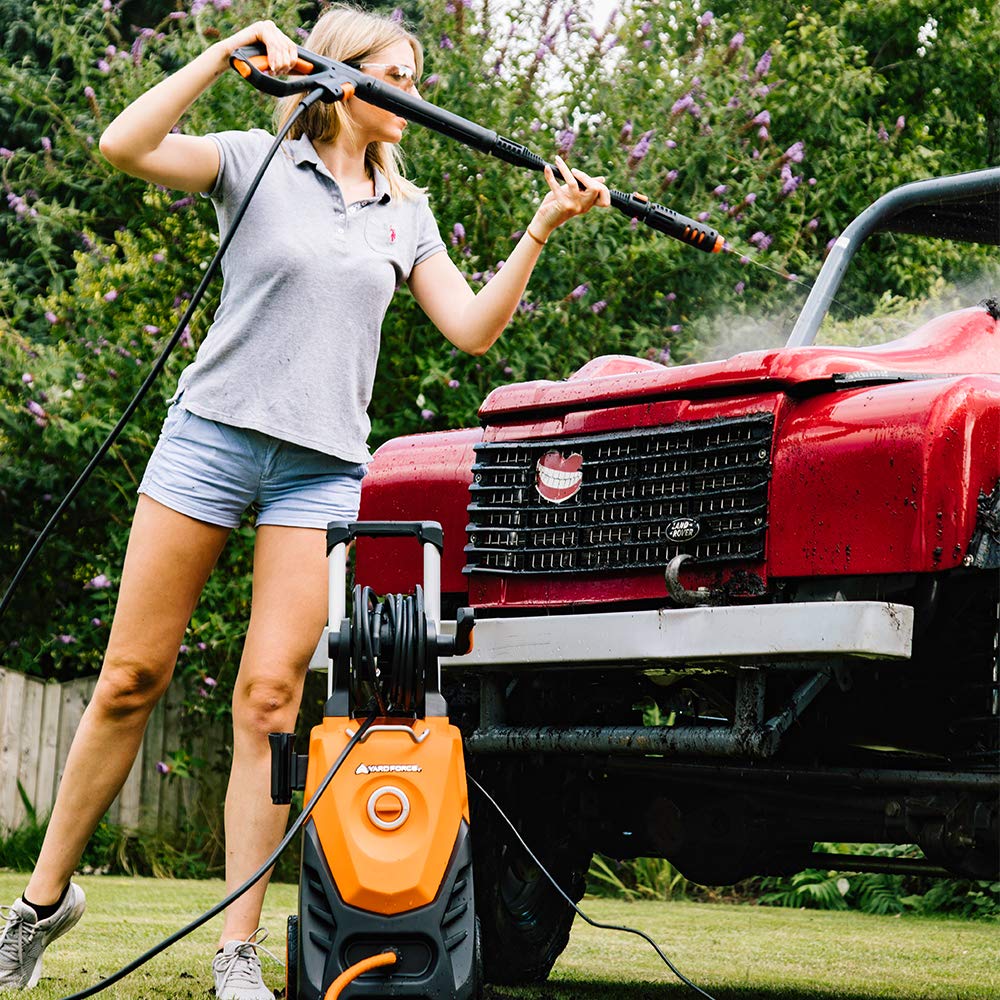 Yard Force – Limpiador de alta presión para uso intensivo, 150 bar – 2000 W con accesorios