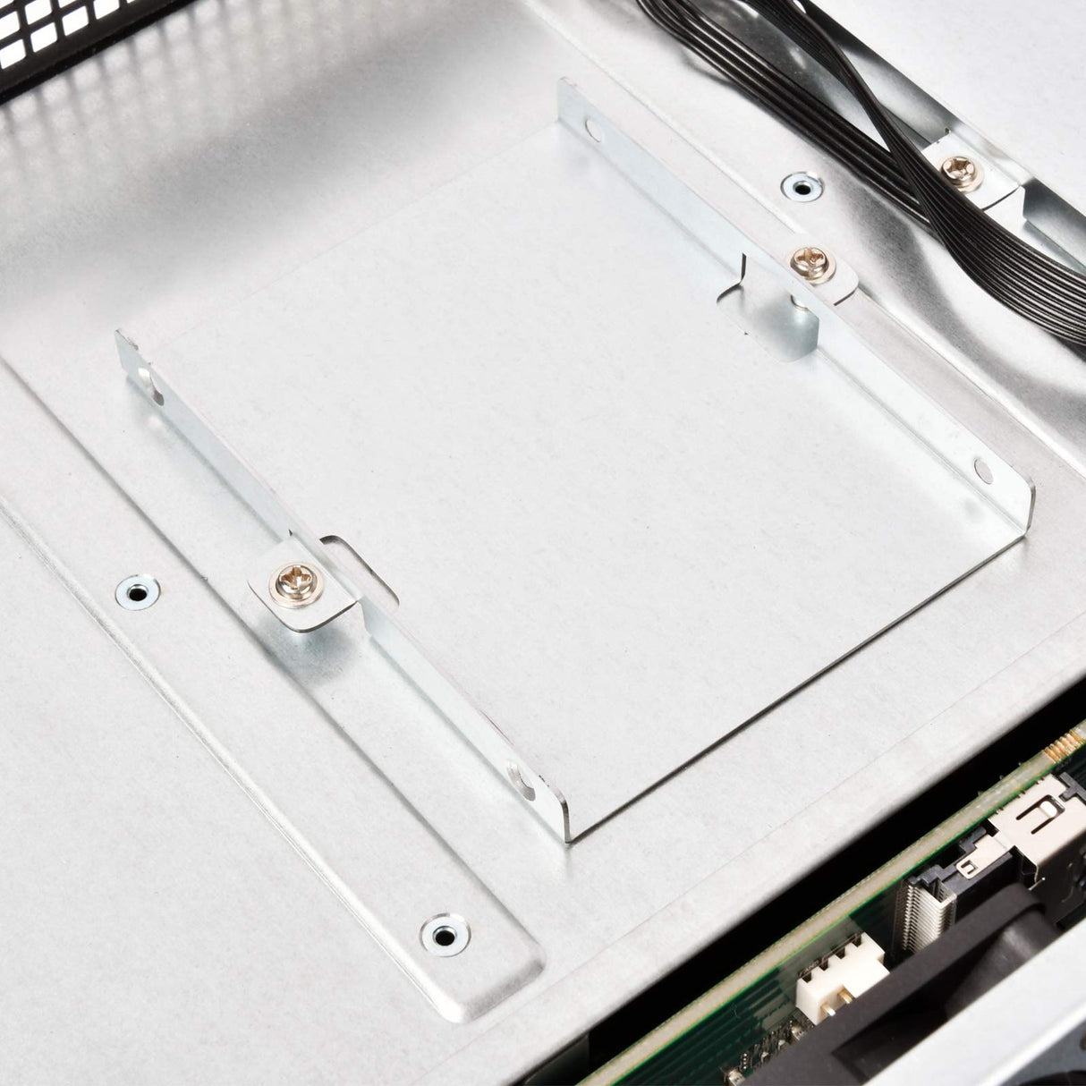 Silverstone SST-RM21-308 - Caja de Servidor de Montaje en Rack de 2U Compatible con 8X SAS/SATA y 6 GB/s Mini-SAS SFF-8087