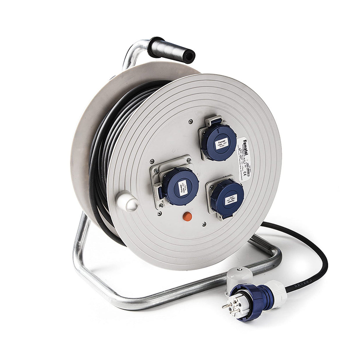 FAMATEL – Enrollacables industrial 3 tomas | IP67 | 50 metros | TT | 16A | 250V | Clavija TT-16A-250V | Cable neopreno | 3 x 1,5 | Disyuntor