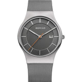 BERING 11938-007 Reloj de cuarzo para hombre con caja de acero inoxidable de 40 mm con acabado en gris y esfera gris, correa milanesa, cristal de zafiro y resistencia al agua de 3 ATM