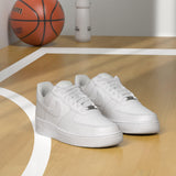 NIKE Air Force 1 '07, Zapatillas Mujer, Blanco Light White, 38.5 EU