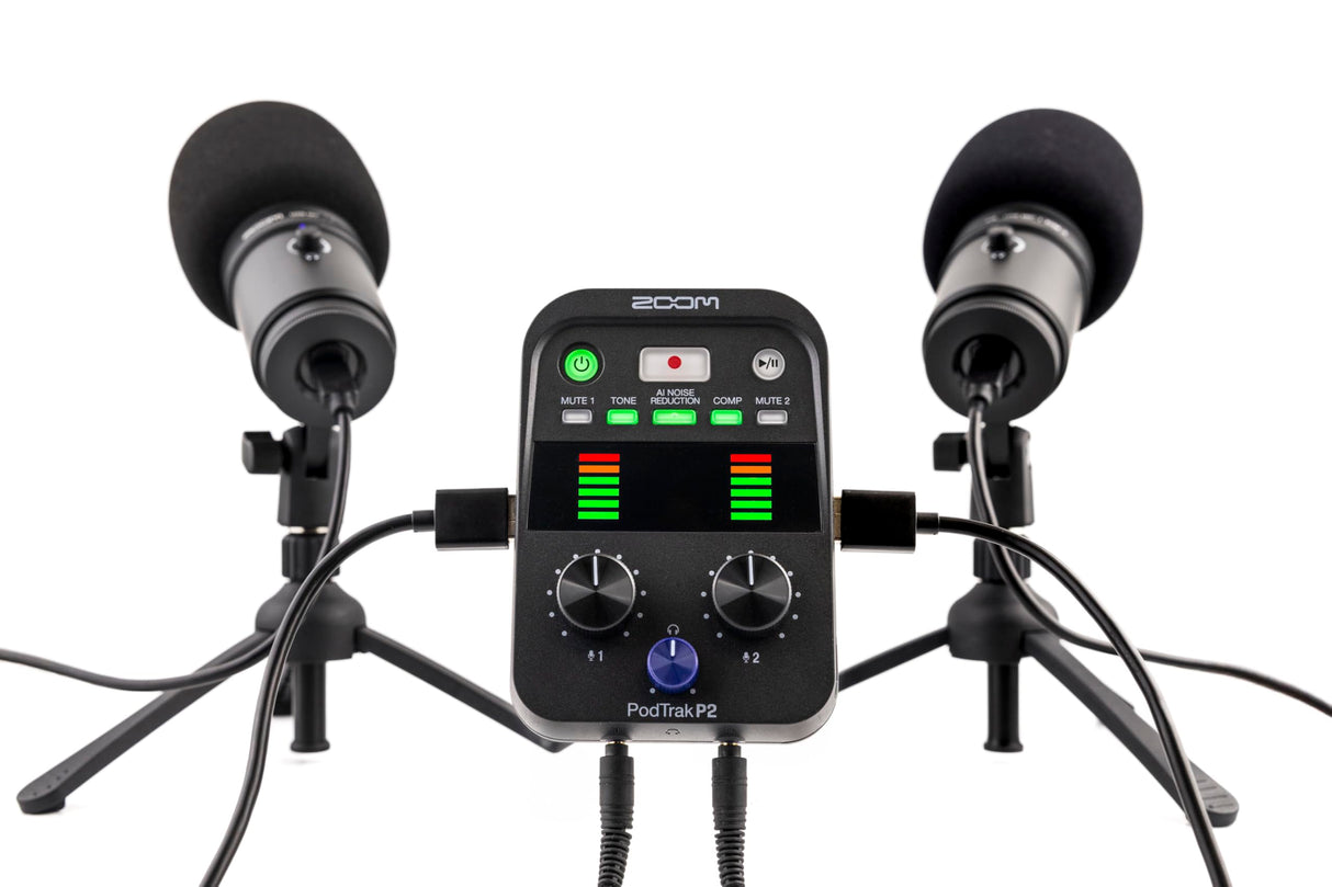Zoom - P2 PodTrak grabadora de podcast portátil e interface de audio USB, mezclador de podcasts e interface para grabar podcasts móviles con calidad de transmisión, 2 entradas de micro USB