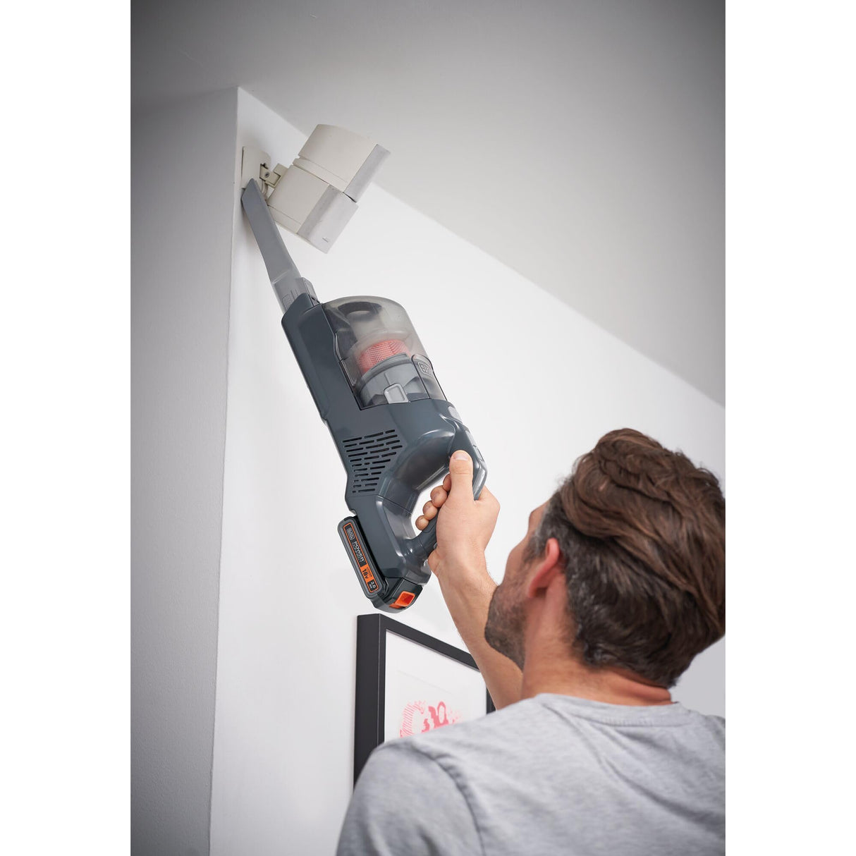 Black+Decker BHFEA18D1-QW - Aspirador sin cable 2en1 POWER SERIES con tecnología SmartTech que adapta su velocidad, Batería de Litio de 18V, Depósito de 500 ml