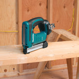 Makita - Grapadora 18v li-ion 6-22mm