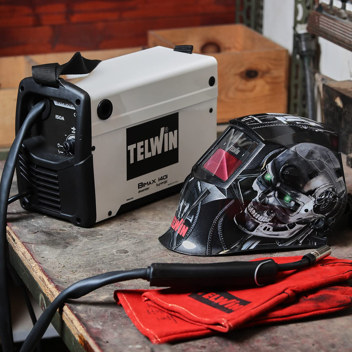 Telwin Bimax 140i Synergic soldadora inverter de hilo FLUX sin gas con antorcha, 150A