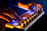 Arturia - BeatStep - Controlador MIDI Compacto y Secuenciador con Software Creativo para Grabación de Alta Calidad - 16 Pads, 16 Codificadores