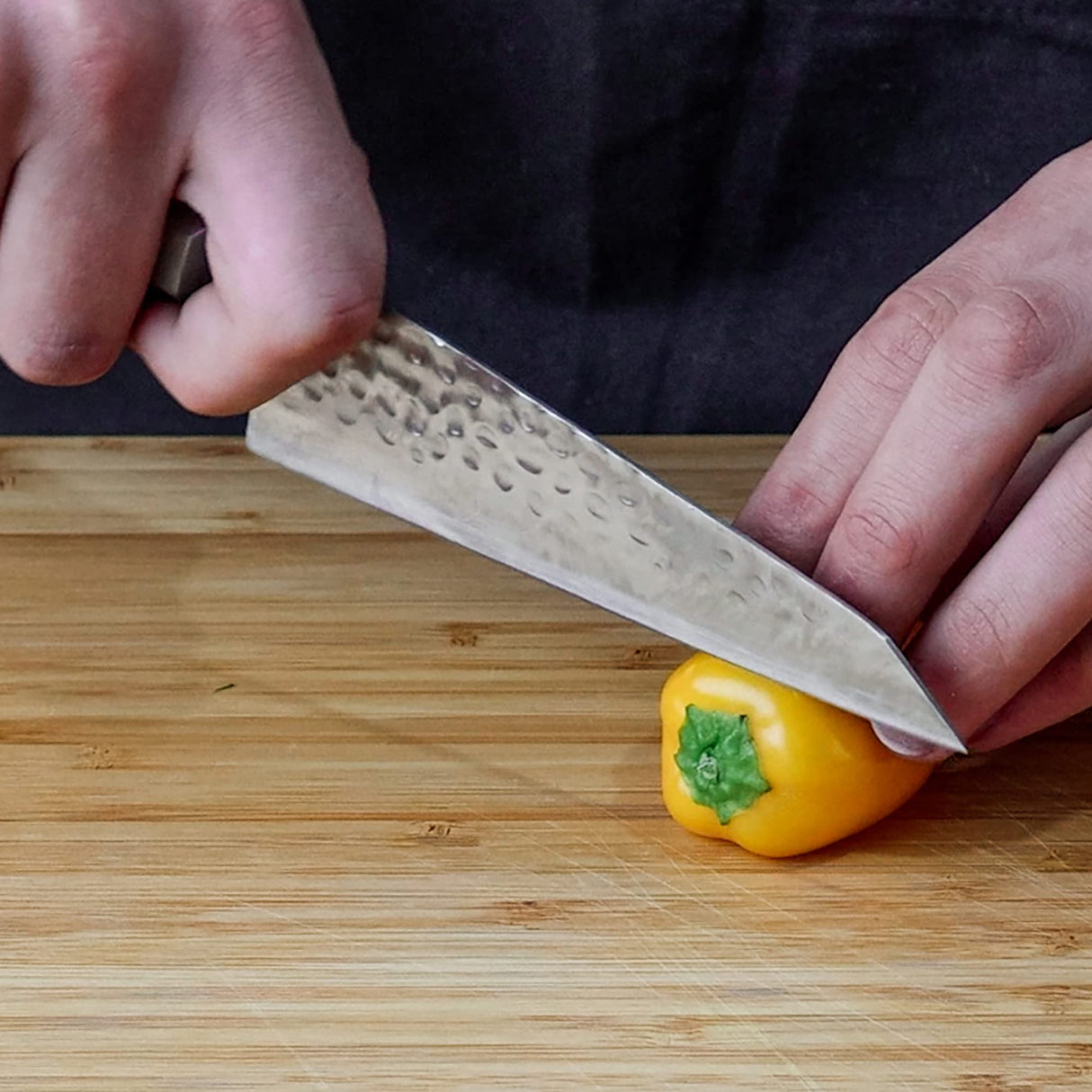 KOTAI | Cuchillo universal Bunka Petty | Hoja de 13,5 cm | Cuchillo universal | Afilado y forjado a mano | Acero inoxidable japonés ultra afilado 440C | Mango de madera de ébano | Tang oculto completo