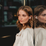 Urbanista Copenhagen Auriculares Inalámbricos, IPX4 Bluetooth 5.2 con Controles Táctiles y Micrófono con Cancelación de Ruido, 32H de Reproducción, Estuche de Carga USB C, Rosa Polvoriento