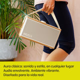 Pure Classic Aura Altavoz Bluetooth portátil 40W con batería 10000mAh, función Powerbank, Luces ambientales, 30h autonomía, USB-C, Entrada AUX, Resistente a Salpicaduras IPX2 – Blanco Algodón/Roble