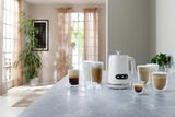 De'Longhi Espumador de leche eléctrico LatteMix EMF3.W para leche caliente y fría y alternativas vegetales, fácil limpieza, tapa transparente, 3 botones, 250 ml, color blanco