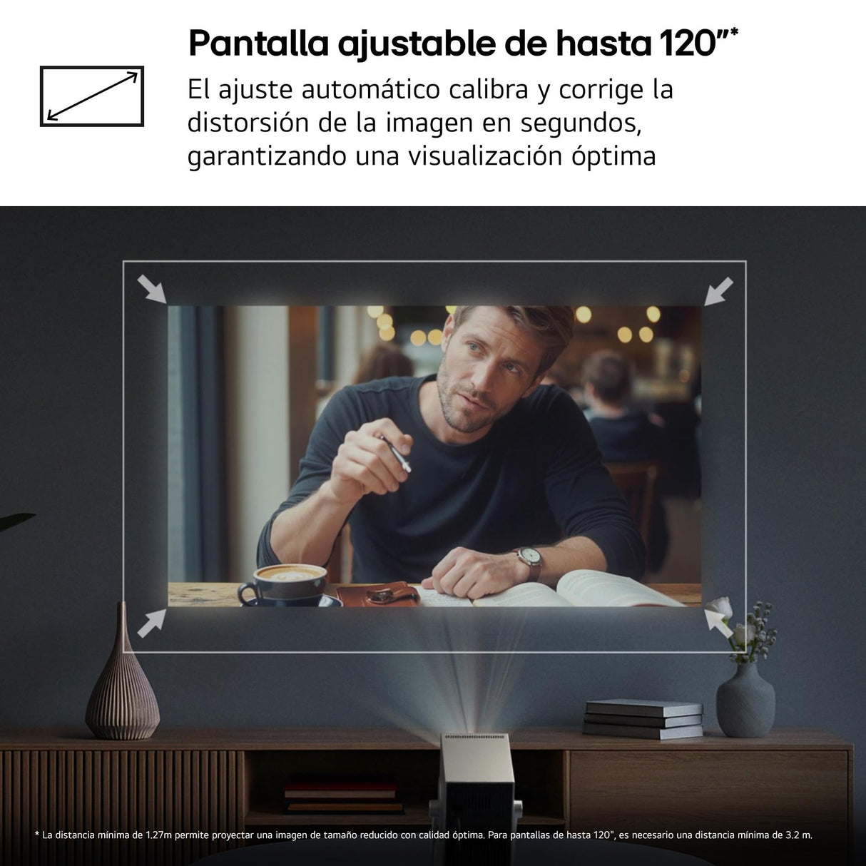 LG PU600U - Proyector CineBeam 4K UHD, Láser 3 Ch (RGB), Smart TV WebOS 24, Brillo 600 Lúmenes, HDR10 y HLG, Pantalla hasta 120", AirPlay 2 y Screen Share, Bluetooth, Plata/Negro