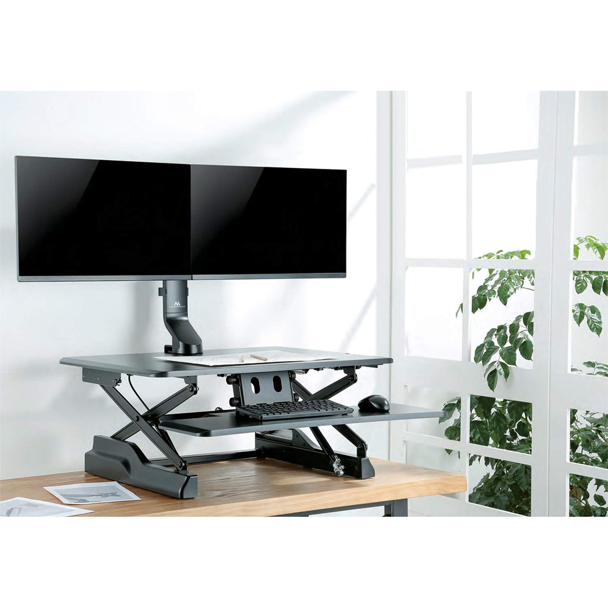 Soporte de Escritorio Dual para Pantalla con gestión de Cables Maclean Brackets MC-854