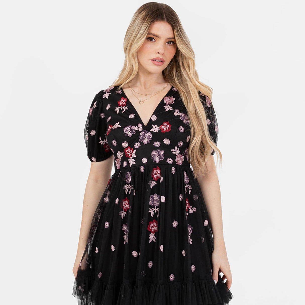 Women's Maxi Dress Ladies V-Neck Short Puff Sleeve Floral Embroidered Tiered Ruffle Tulle A-Line Keyhole Back Evening, Negro 40