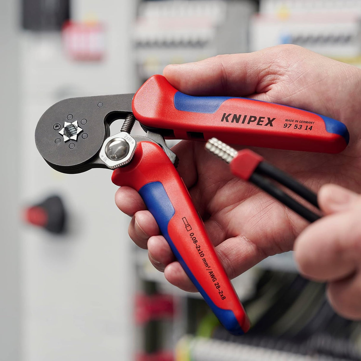 Knipex Alicate autoajustable para crimpar punteras huecas de acceso lateral bruñido, con fundas multicomponentes 180 mm (cartulina autoservicio/blíster) 97 53 14 SB
