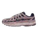 Nike P-6000 Se, Zapatillas Mujer, Lt Violet Ore/Black/Dark Raisi, 42 EU