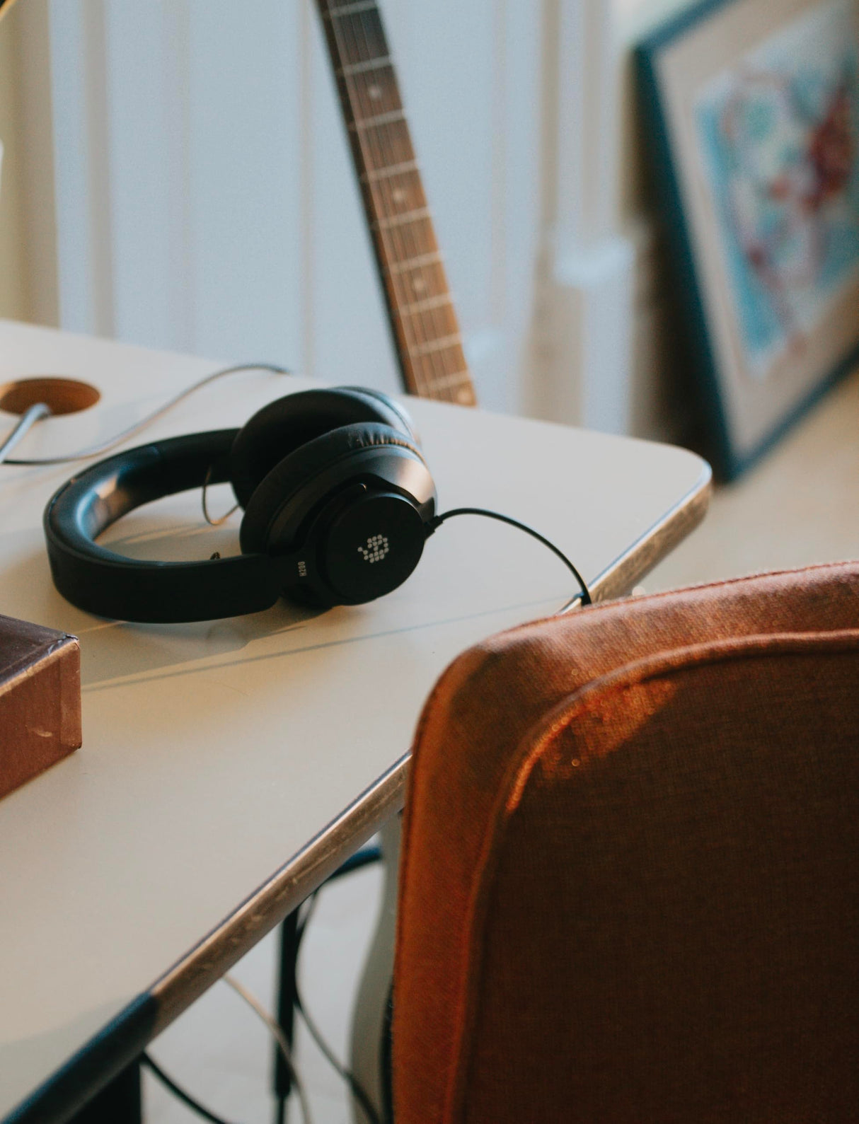 ADAM Audio Auriculares de Estudio Cerrados H200 con Software de optimización y espacialización Incluido