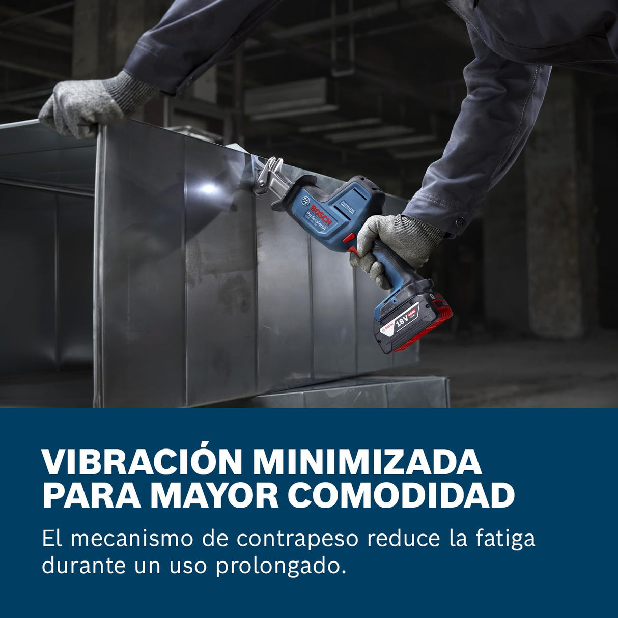 Bosch Professional 18V System Sierra Sable a Batería GSA 18V-24 (incl. hoja de sierra S922EF, S2345X)