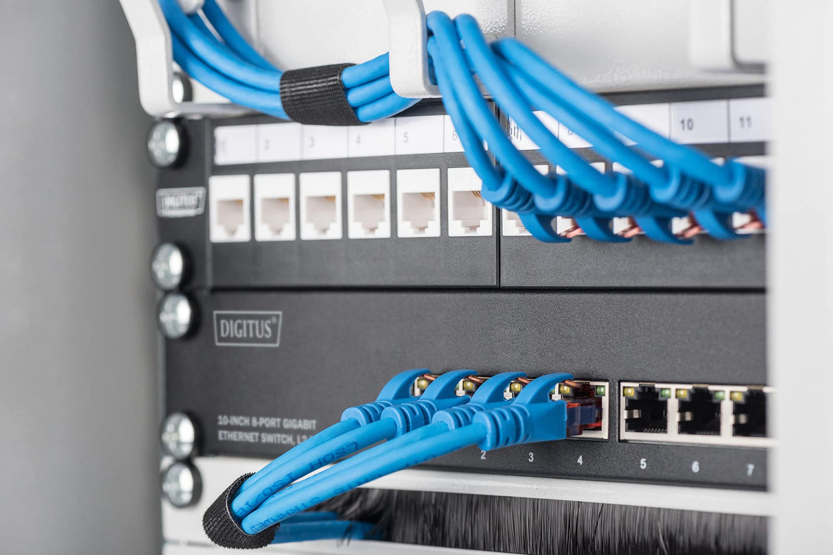 DIGITUS Gigabit Ethernet Switch - 10 pulgadas - 8 puertos - L2+ Managed - VLAN, Link Aggregation & Port Control - Negro