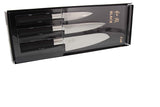 KAI Wasabi Black Juego de cuchillos 3 piezas - Cuchillo multiusos de 10 cm, Cuchillo multiusos de 15 cm, Santoku de 16,5 cm - Acero inoxidable 6A/1K6 pulido 58 (±1) HRC - Mango de polipropileno negro