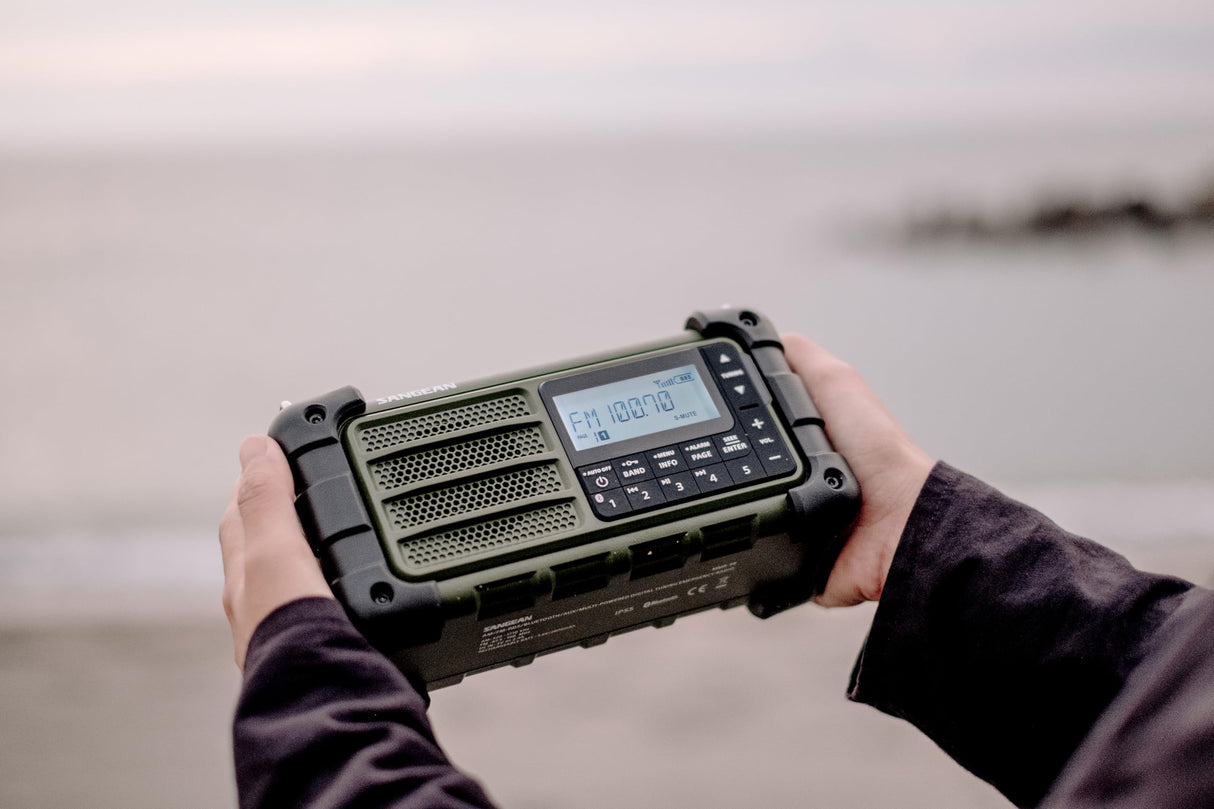 Sangean MMR-99 Radio Recargable de Emergencia, Am/FM - RBDS Bluetooth (Aux) Multi-Powered