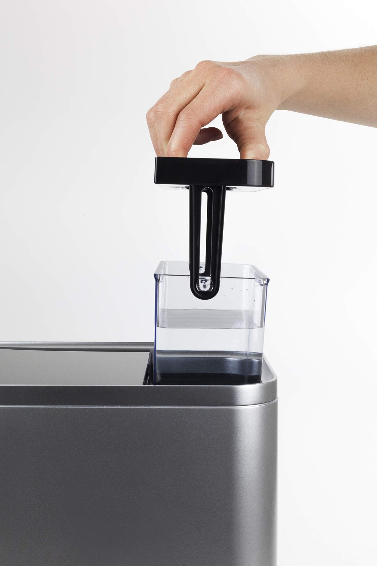 Caso Café Crema Touch - Cafetera automática, incluye manguera y depósito de leche, mecanismo de cono regulable sin niveles, listo para arrancar, todas las especialidades de café al tacto, color negro