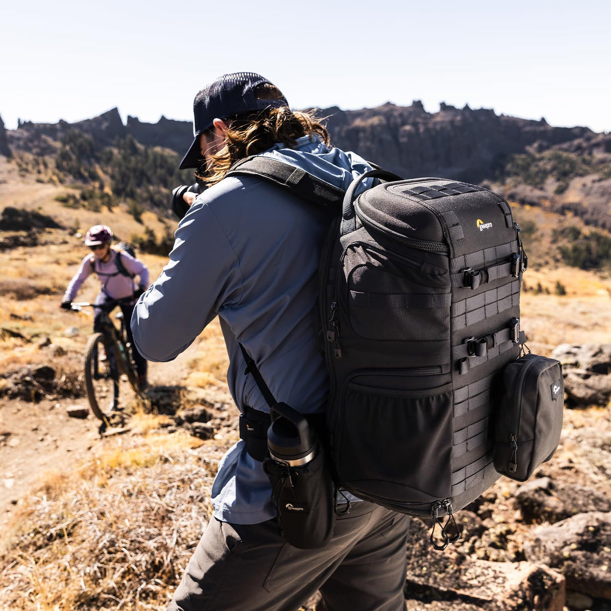 Lowepro ProTactic BP 450 AW III, versión Actual Mochila para Cámara, Acceso 4 Puntos, Bolsa Profesional Cámara, DSLR/Dron/Sin Espejo, Portátil hasta 16", Protector Lluvia, Videógrafo, Volumen 28L
