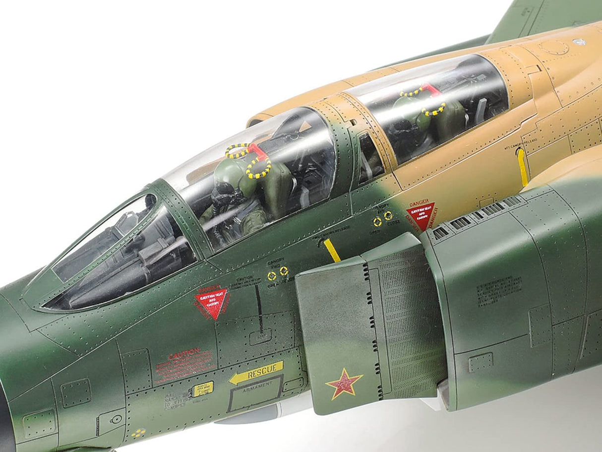Tamiya 300060305 Mc Donnell F4 C/D Phantom II - Juguete de aeromodelismo escala 1:32