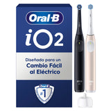 Oral-B iO 2 Pack de 2 Cepillos de Dientes Eléctricos Negro Noche y Rosa Suave, 2 Cabezales, 3 Modos De Cepillado, Sensor De Presión y Temporizador, Diseñados por Braun