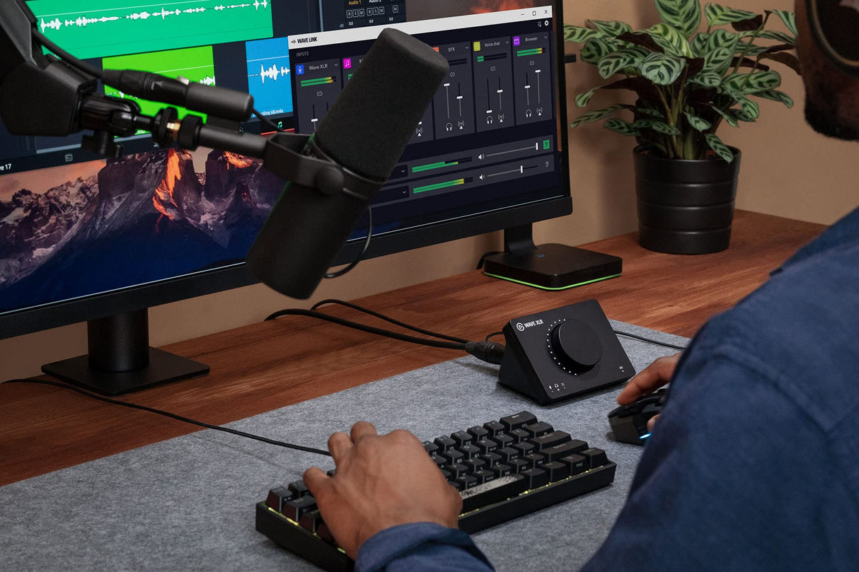 Elgato Wave XLR - Mezclador de audio y previo de 75 db para micrófono XLR a USB-C, alimentación phantom de 48 V, muteo táctil, software para streaming, grabación y podcasts, Mac y PC