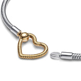 Pandora Moments Pulsera de plata de ley con cadena de serpiente chapada en oro de 14 quilates con cierre de corazón, 16