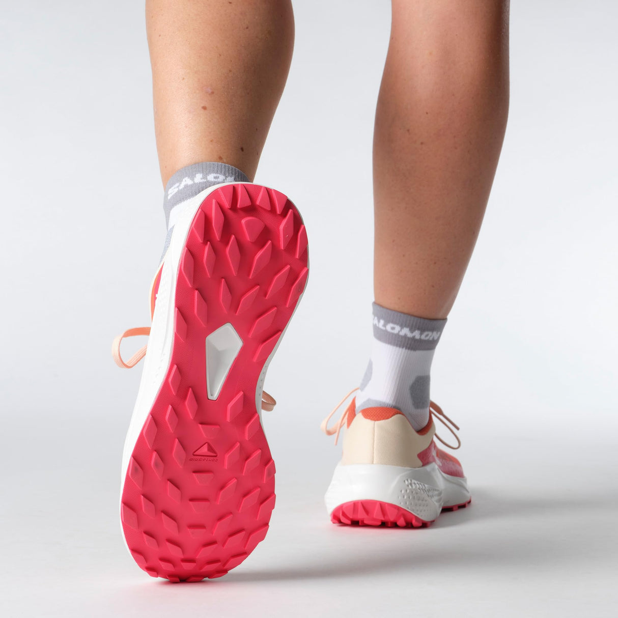 Salomon ALPHAGLIDE, Zapatos de senderismo para Mujer, Emberglow White Rouge Red, 40 EU